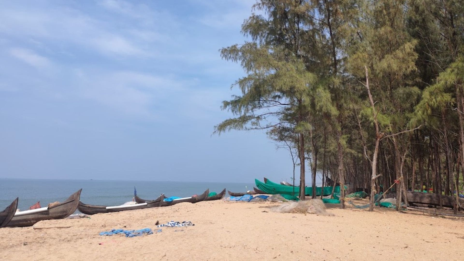 kuzhupilly-beach